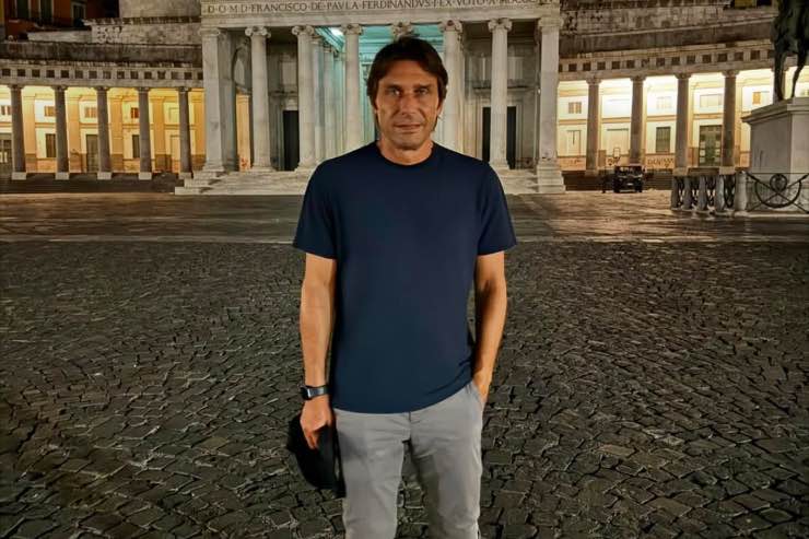 Conte crisi Napoli