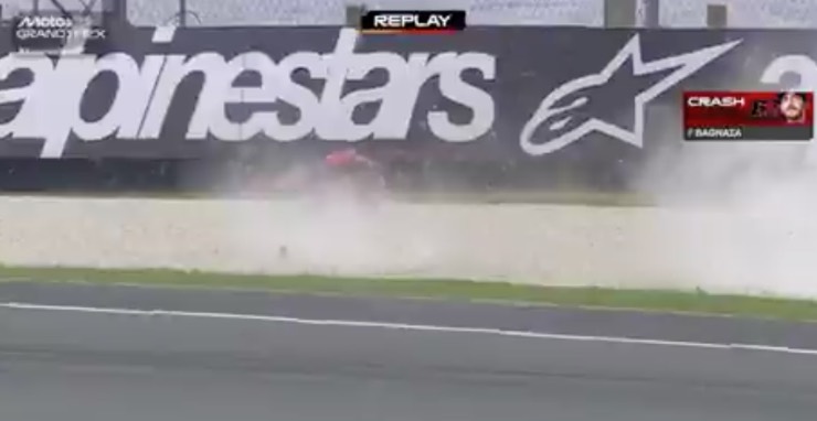 Pecco Bagnaia caduta