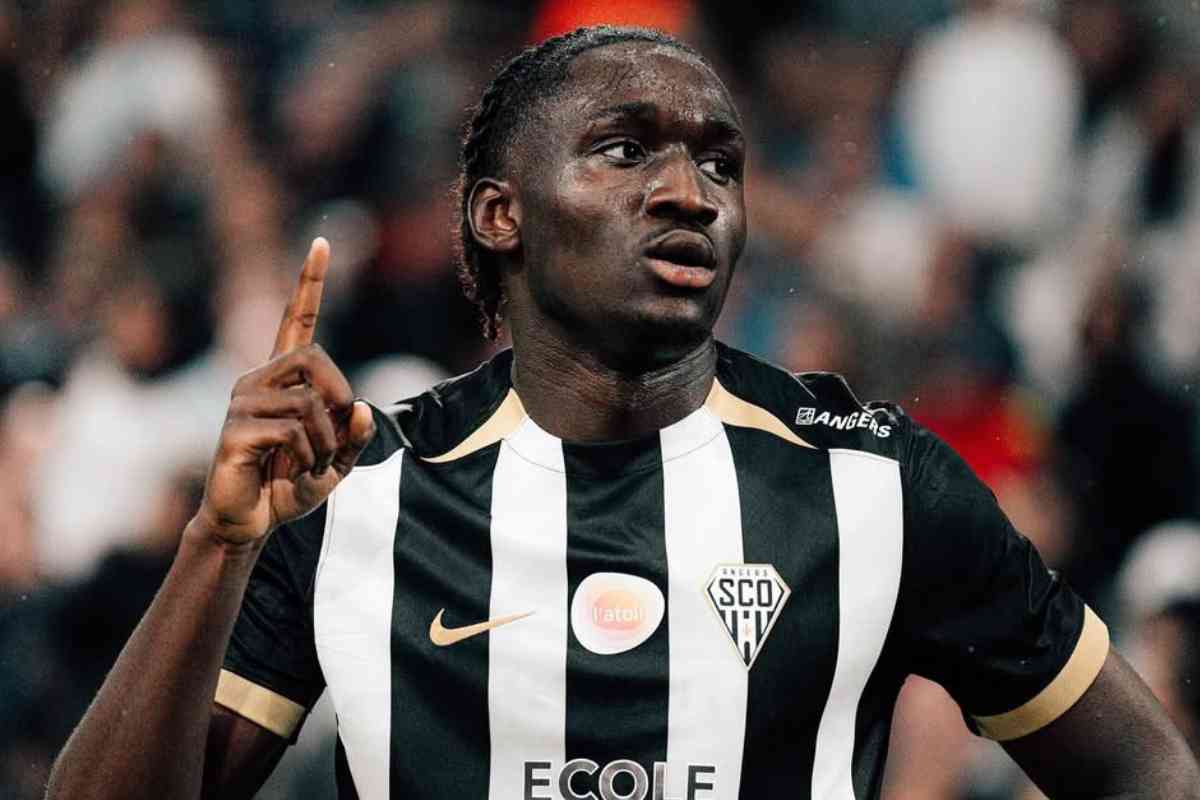 Sidiki Cherif in campo con l'Angers