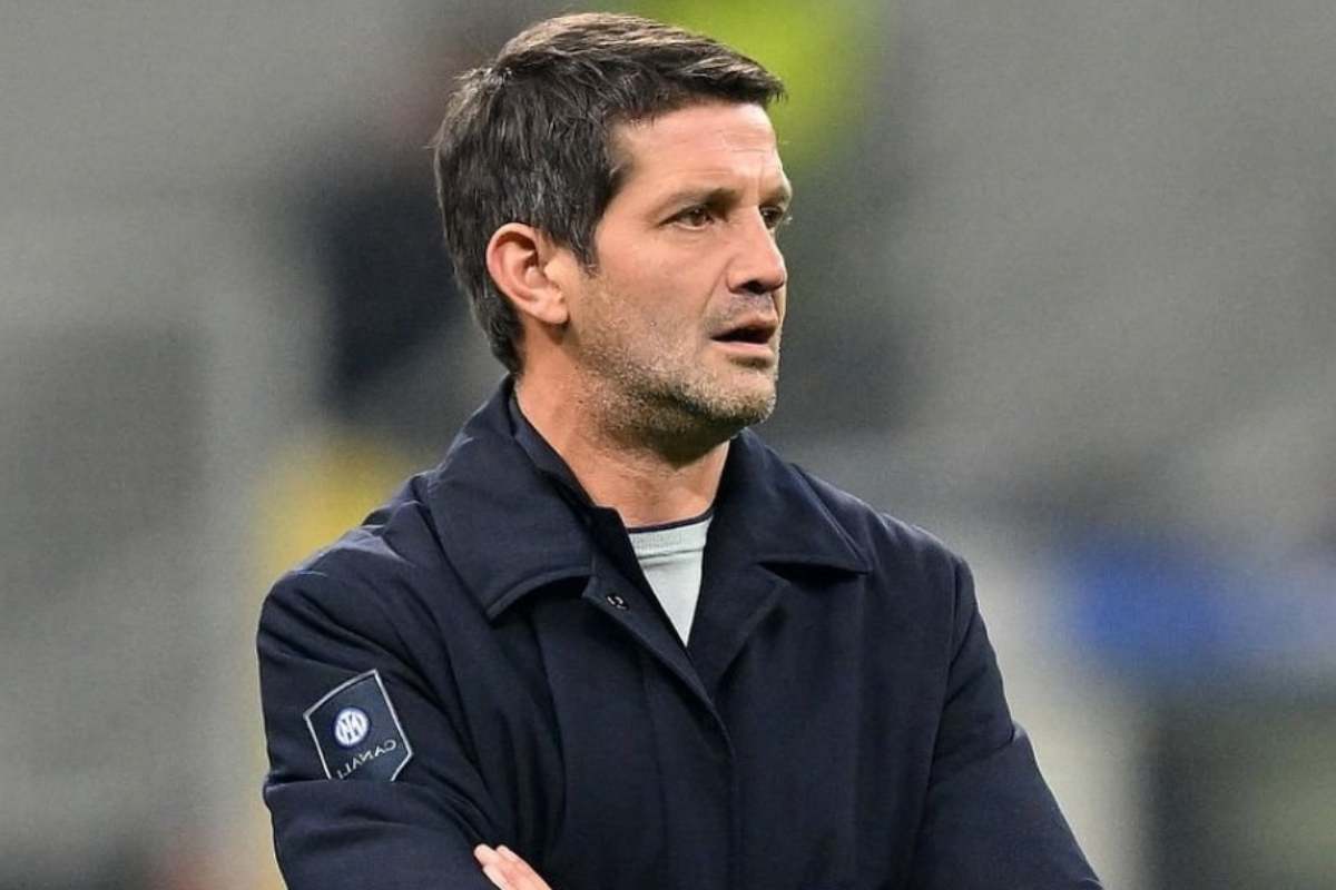 Chivu in panchina con l'Inter