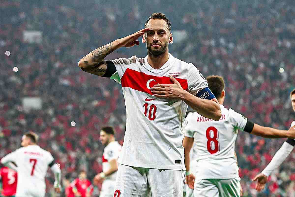 Çalhanoglu verso il Galatsaray