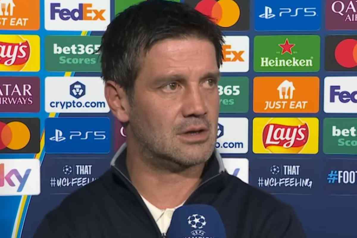 Cristian Chivu durante un'intervista