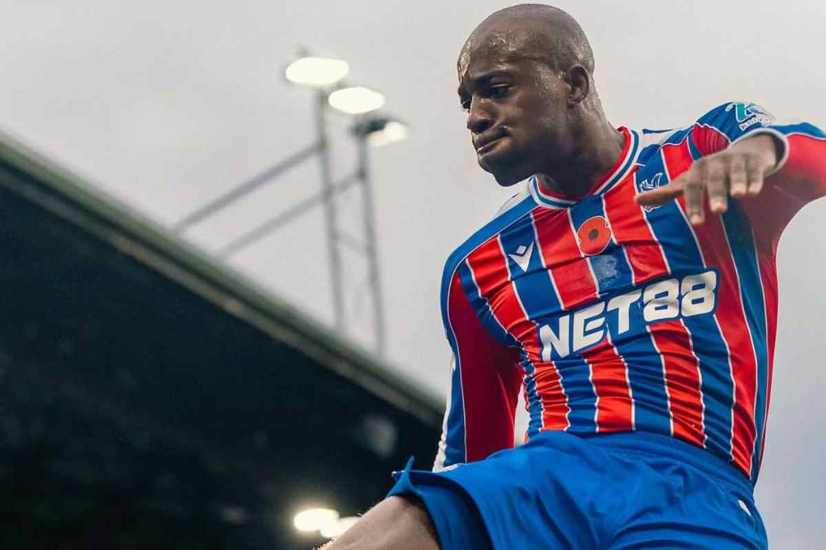Jean-Philippe Mateta in campo con il Crystal Palace