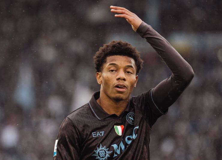 Napoli Neres Out