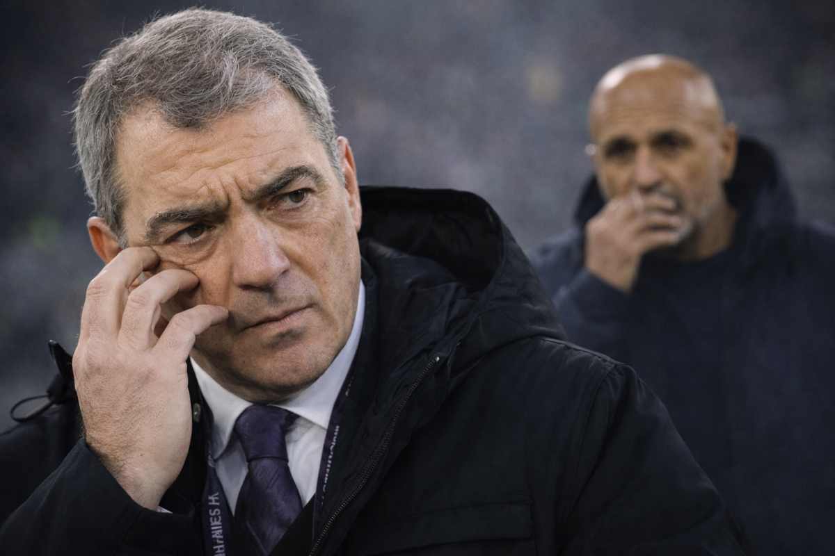 Comolli e Spalletti osservano i giocatori in vista del calciomercato