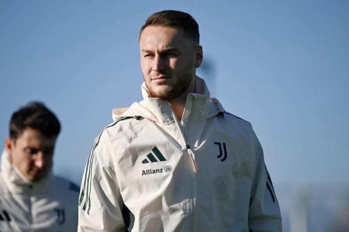 Teun Koopmeiners fischiato